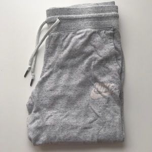 Nike Joggers Sweatpants